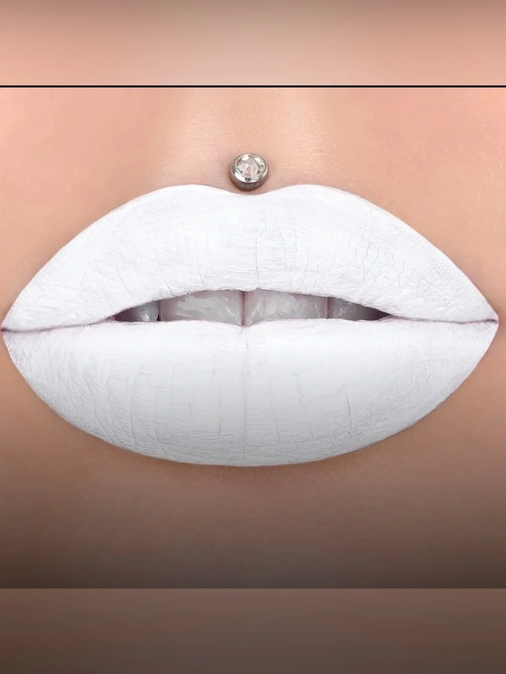 Jeffree Star Velour Liquid Lipstick in the pure white matte shade 